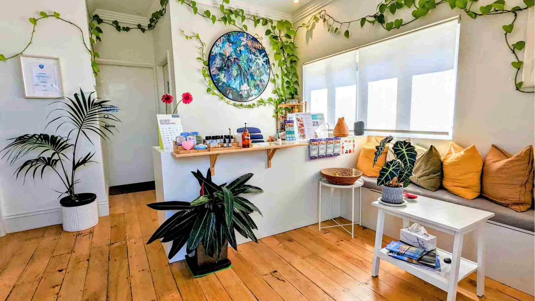 White Waratah Thai Massage hero image